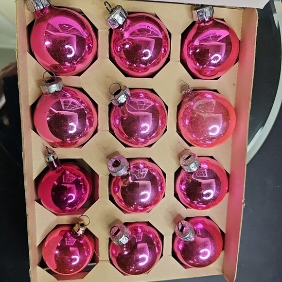 Vintage PINK Christmas Ornaments Set Of 12 Round Glass Baubles - Picture 3 of 13